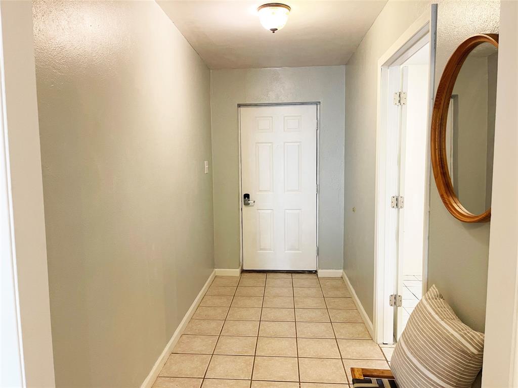 5528 Woodland Hills Drive