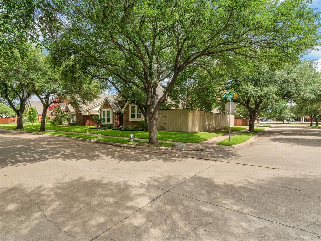 401 Sheridan Trail