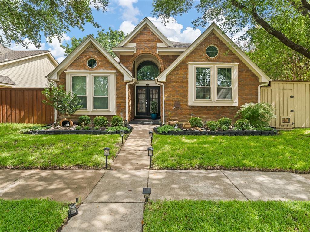 401 Sheridan Trail