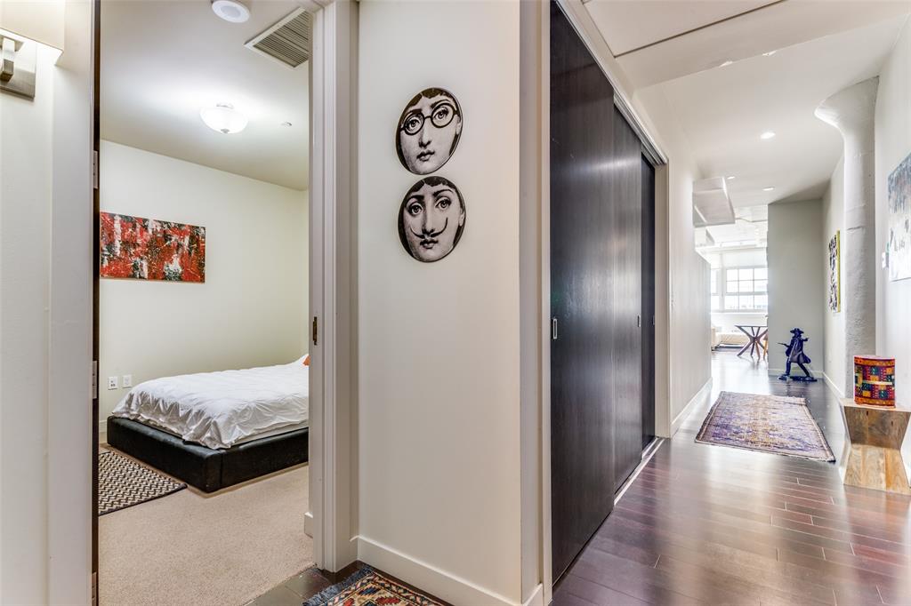 One Montgomery Plaza Residence Condo - Residential