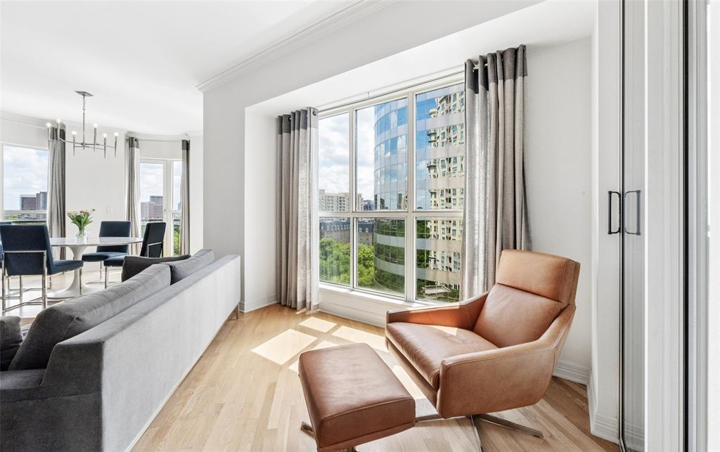 Mayfair Turtle Creek Condos - Residential