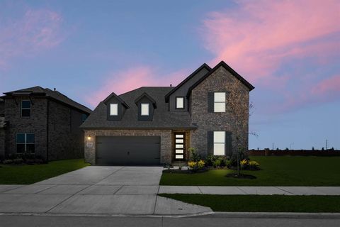 Photo of 17225 Oxborough Drive, Fort Worth, TX 76247 (MLS # 21272056)