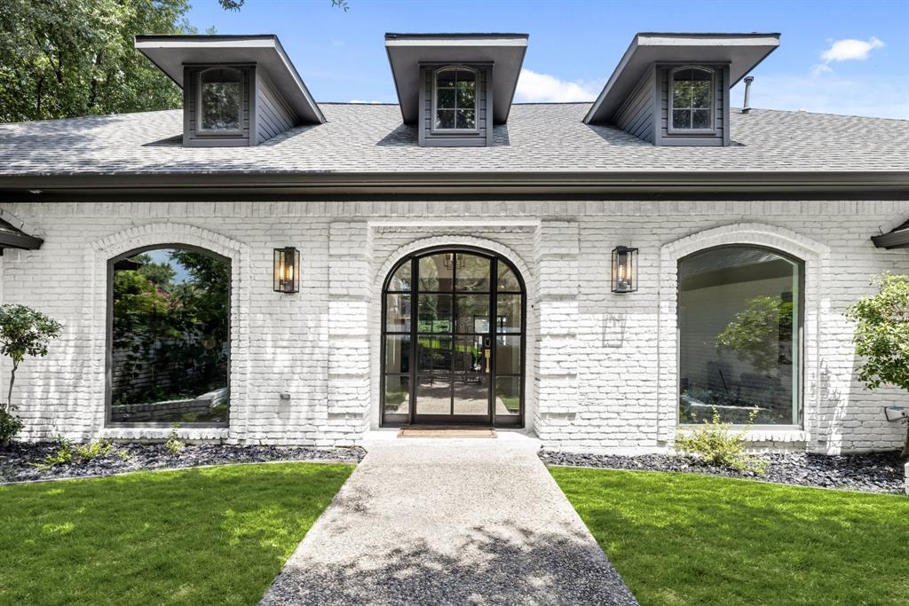 5702 Bent Trail
