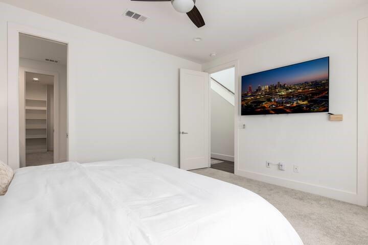 mckee street townhome - Residential Lease