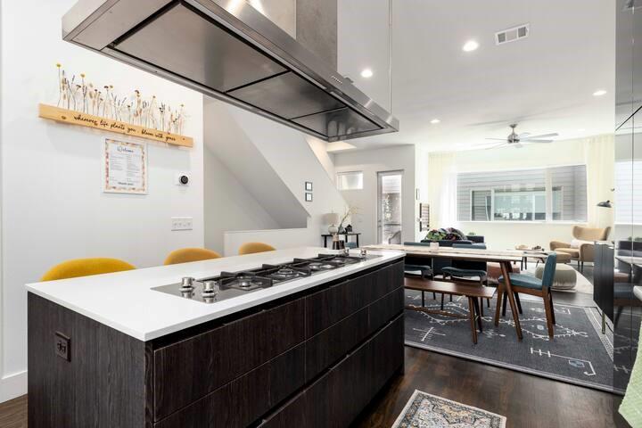 mckee street townhome - Residential Lease