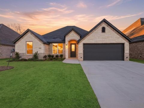 1486 Highland Park Circle Granbury TX 76048