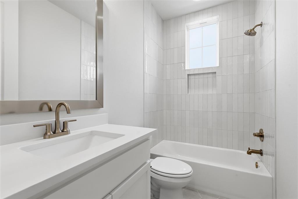 Aledo Heights - Residential