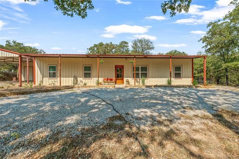 891 County Road 3592 Paradise TX 76073