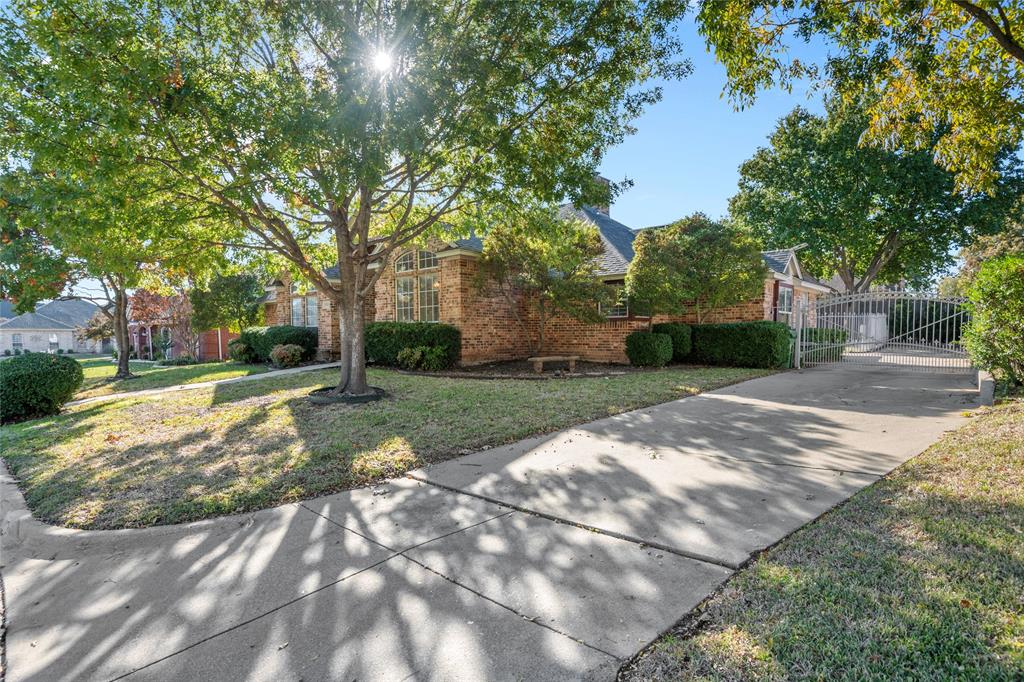 6705 Rolling Hills Drive