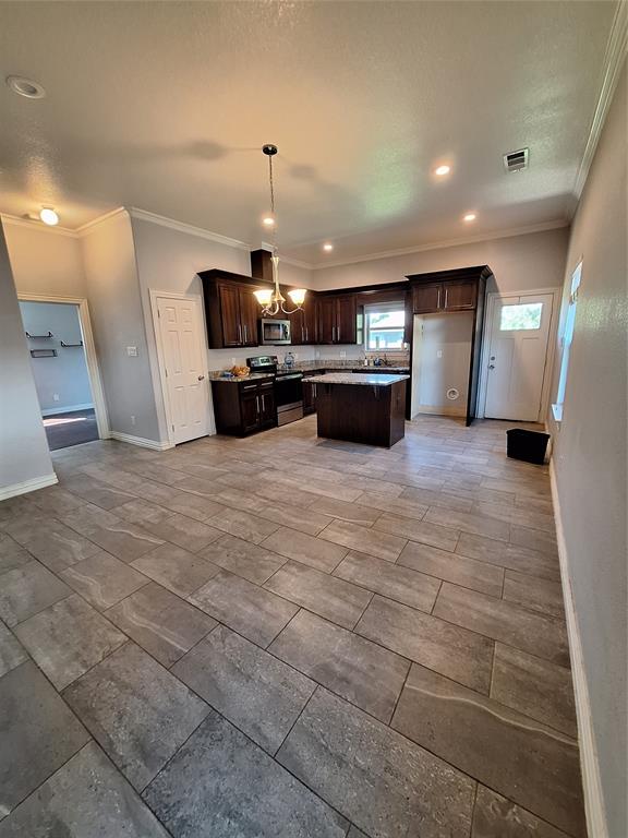 Ledbetter Gardens - Residential Lease