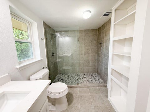 Tiny photo for 2147 Oak Valley Lane, Dallas, TX 75232 (MLS # 21396227)
