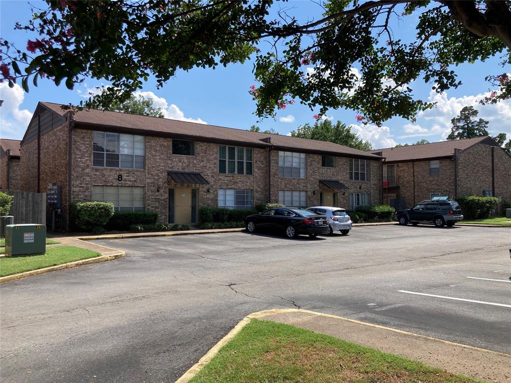 1820 E Kings Highway 243