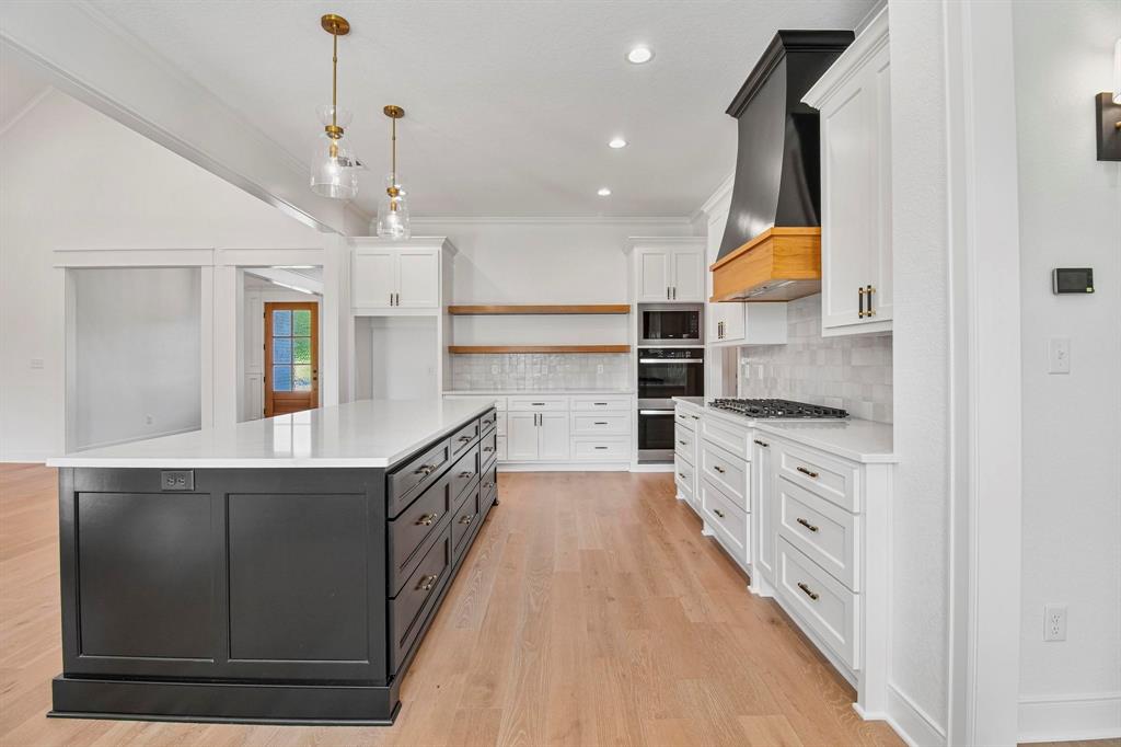 Crown Point Estate II - Residential