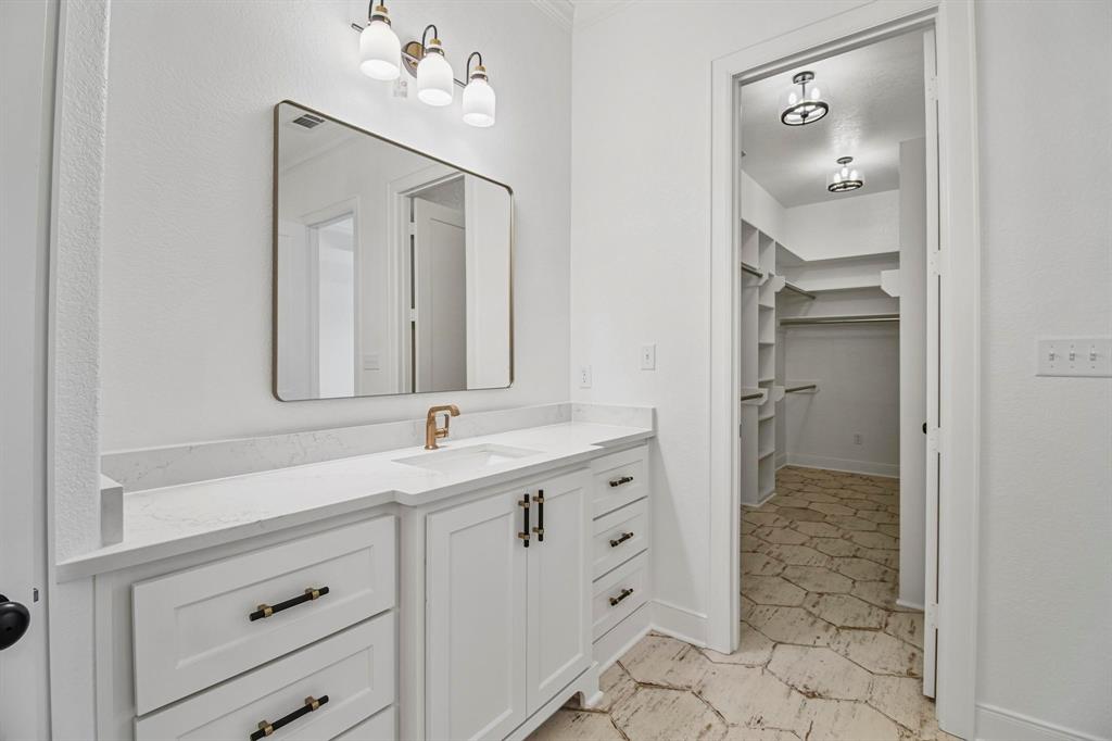 Crown Point Estate II - Residential