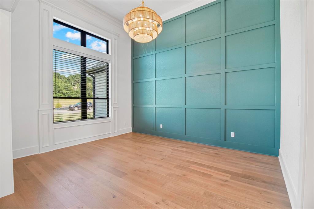 Crown Point Estate II - Residential