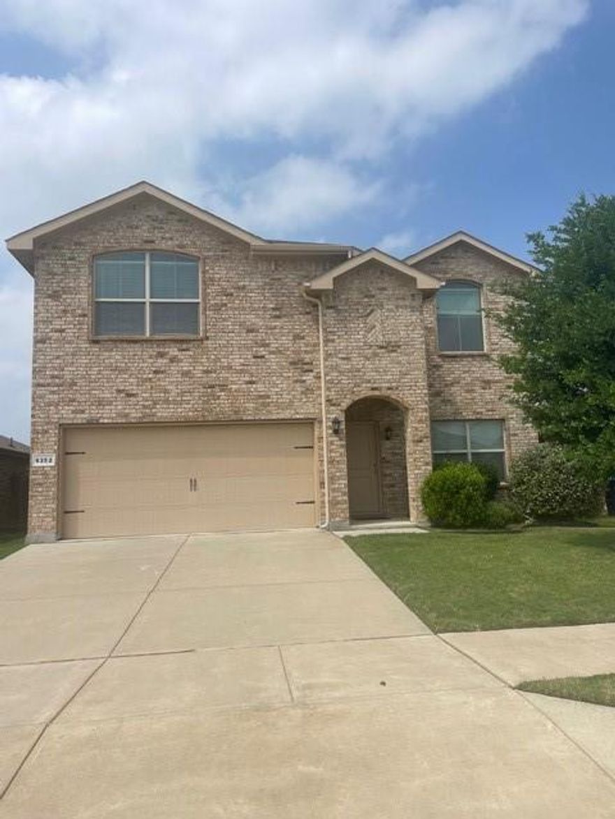 Beautiful Home in The Villages of Eagle Mountain! This two story property is currently leased for $2,650. a month. Open-plan layout connects the living room with the dinning area and kitchen. Large backyard great for outdoor entertaining.