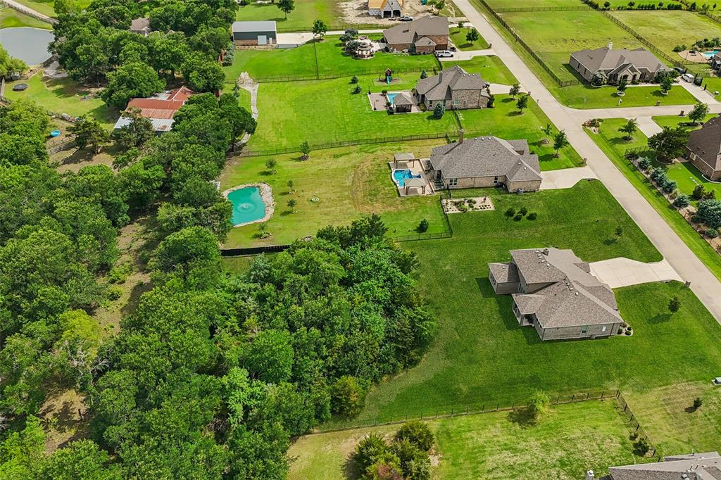 Estates Of Lakeshore Ph I The - Residential