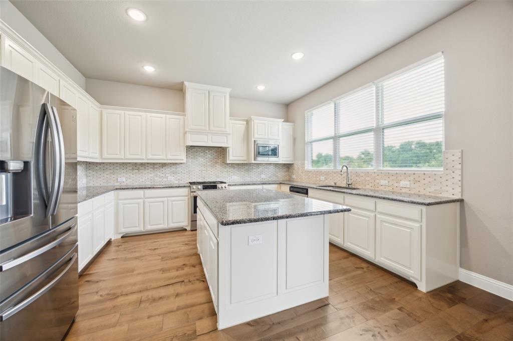 Estates Of Lakeshore Ph I The - Residential