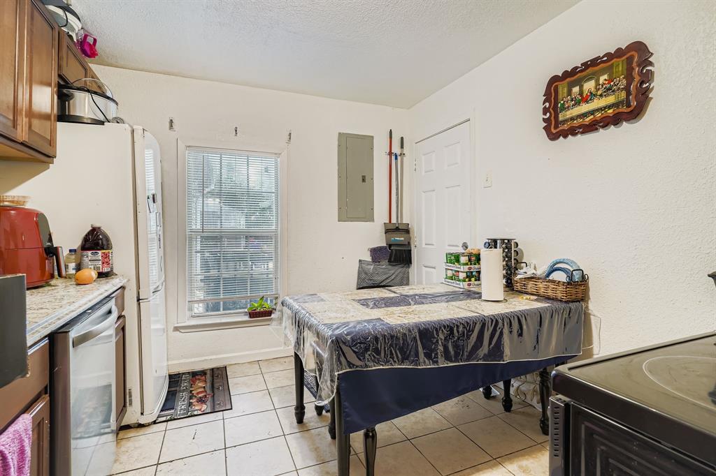 Burton Acres - Residential