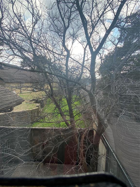 Country Condos Creek - Residential