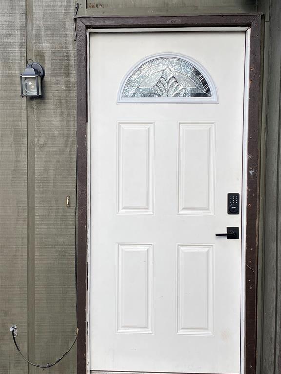 Country Condos Creek - Residential