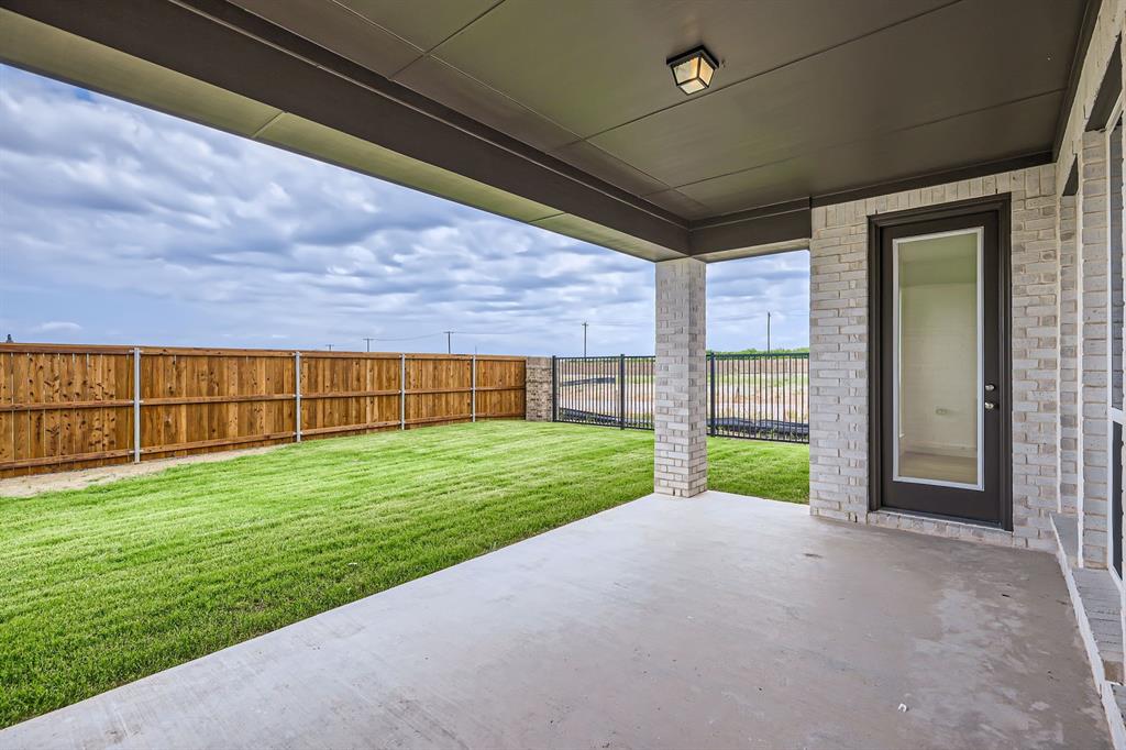 Ten Mile Creek - Residential