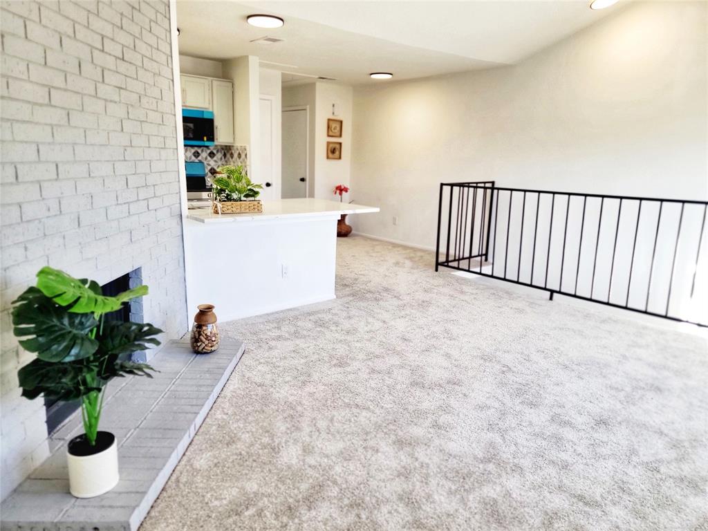 Briarpark Village #4 - Residential Lease