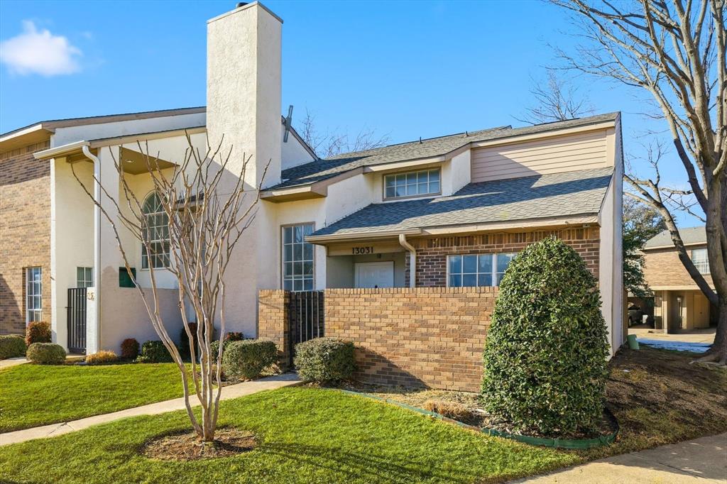 Creekbend Twnhms - Residential