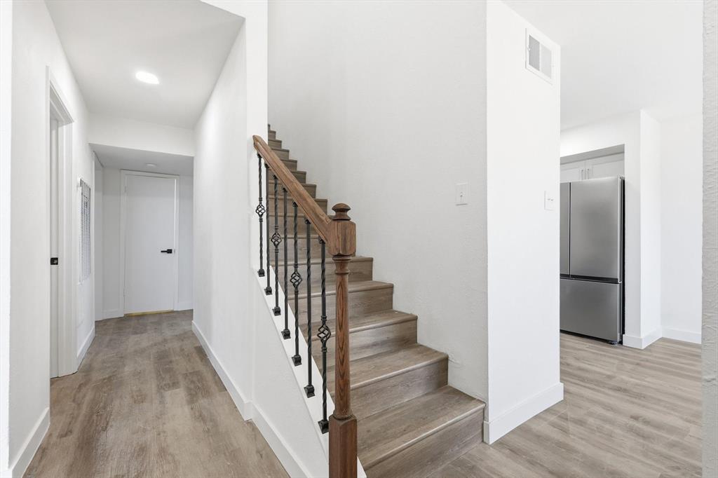 Creekbend Twnhms - Residential