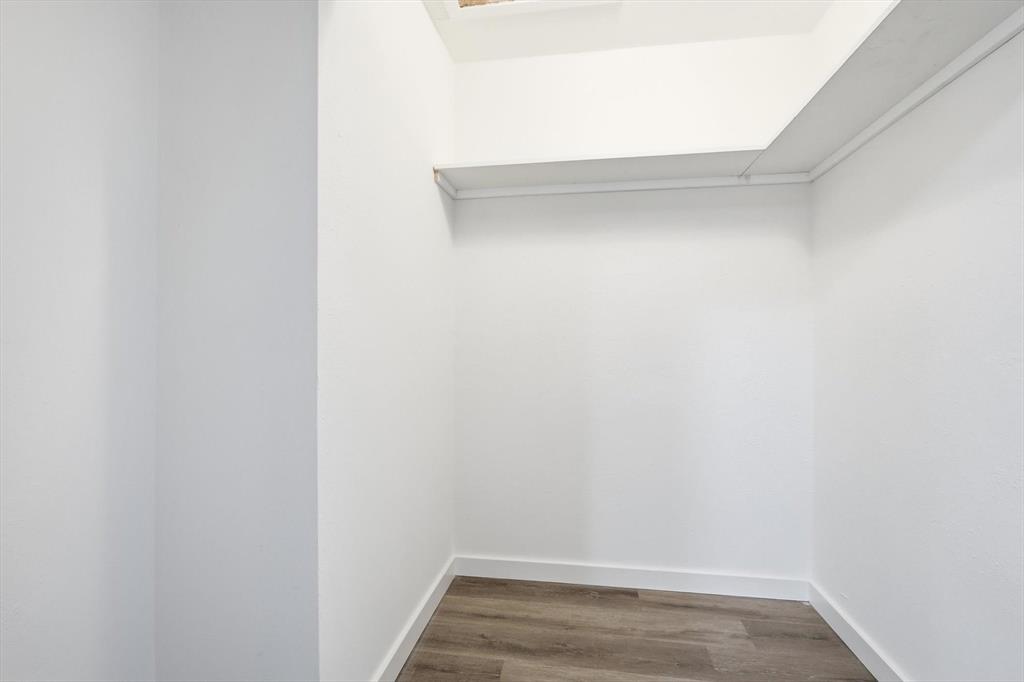 Creekbend Twnhms - Residential