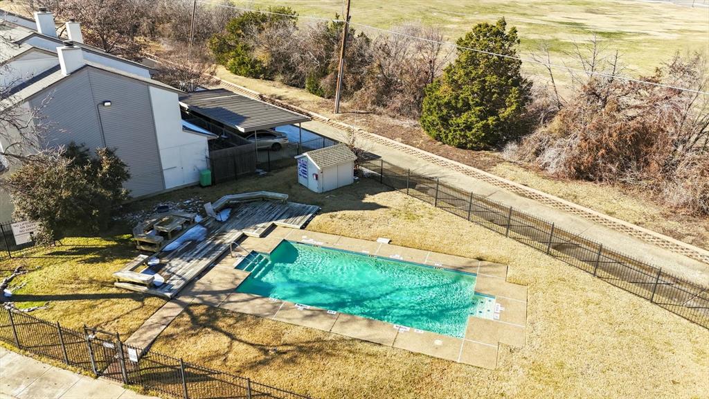 Creekbend Twnhms - Residential