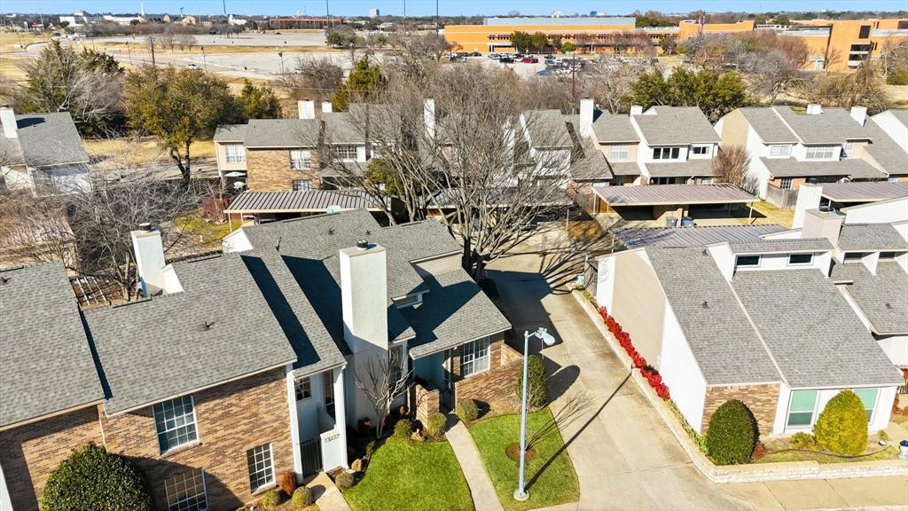 Creekbend Twnhms - Residential