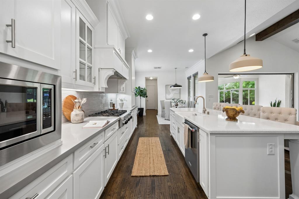 3944 Rittenhouse Street