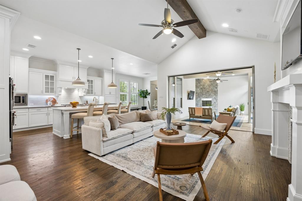 3944 Rittenhouse Street