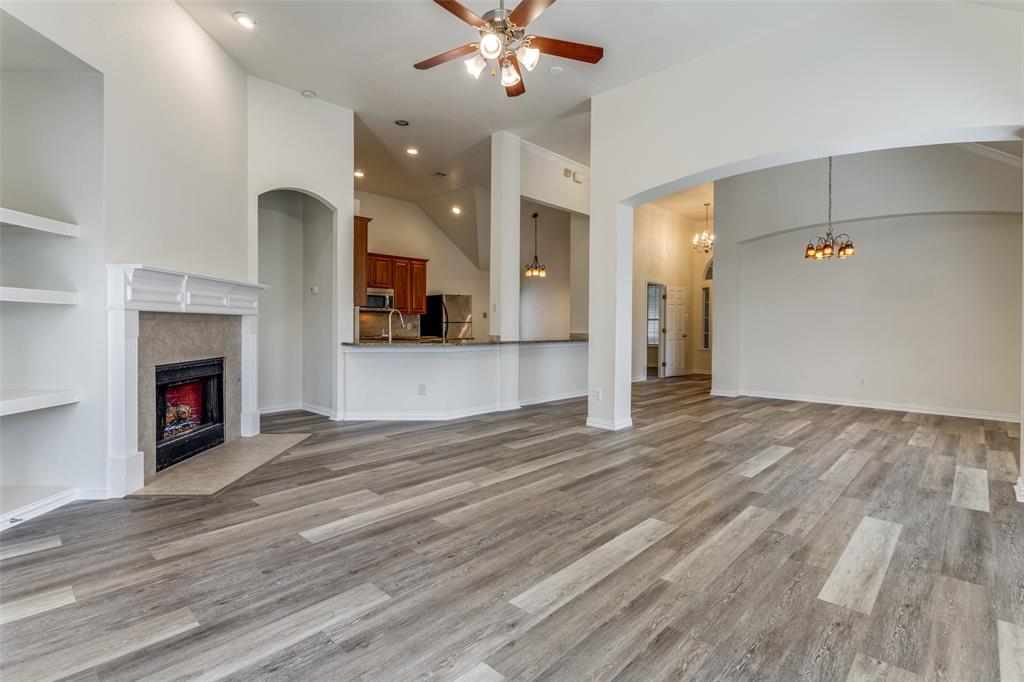 Grand Traditions At Stonebridge Ranch - Residential