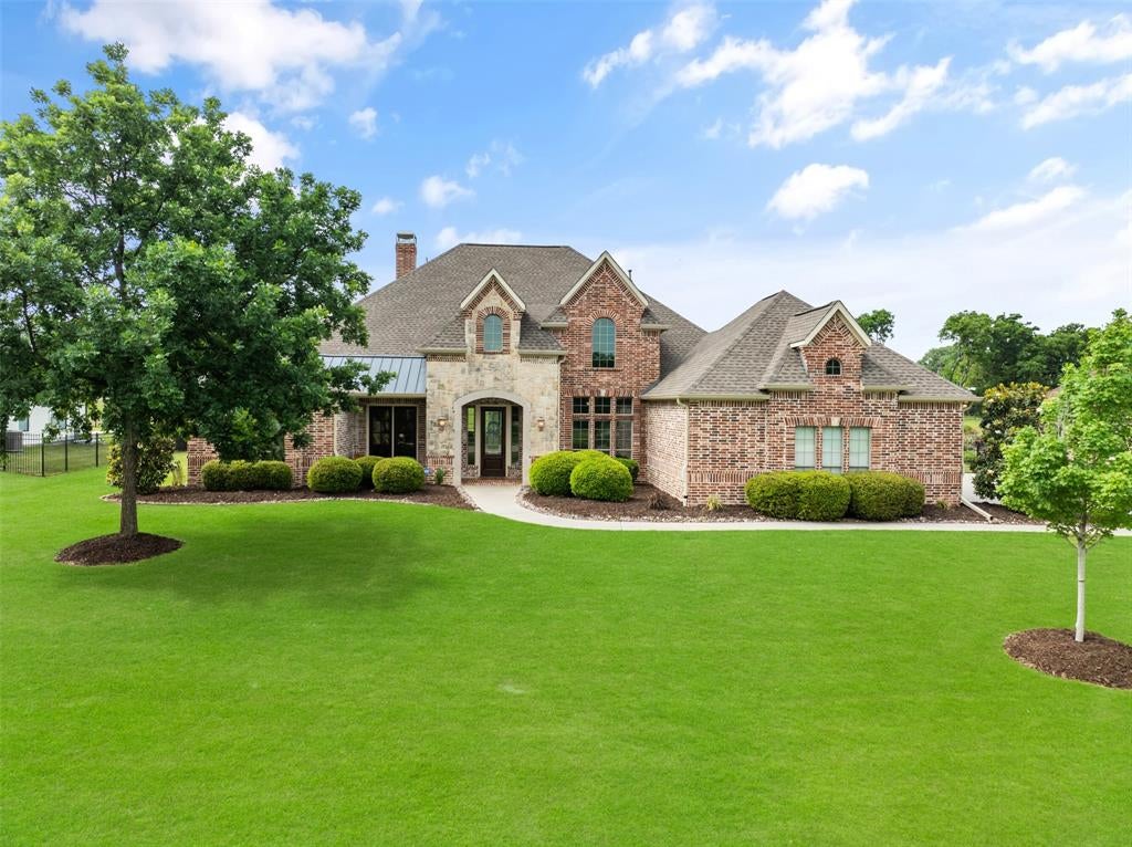 2000 Fair Oaks Lane