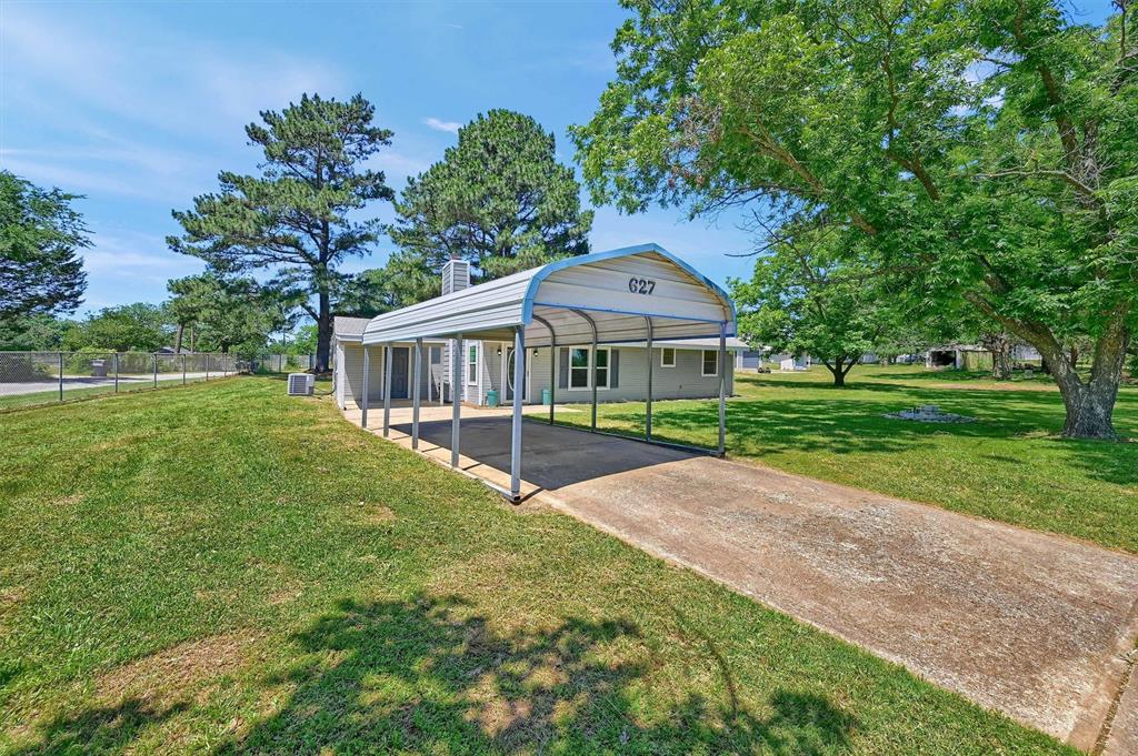 627 Coe Road