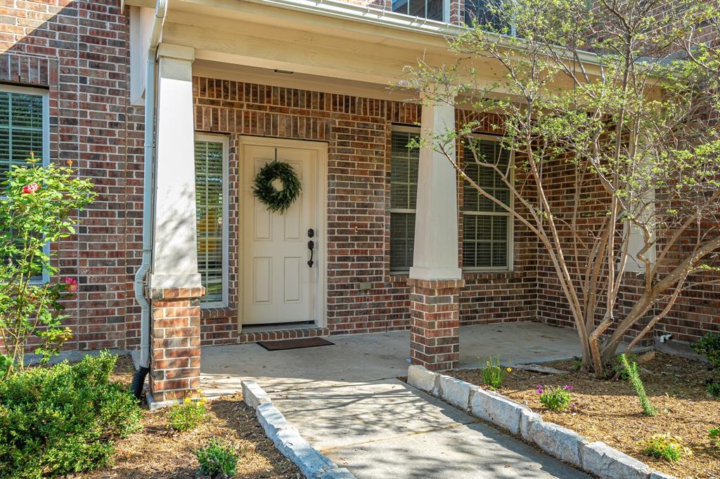 408 Fairway Bluff Drive