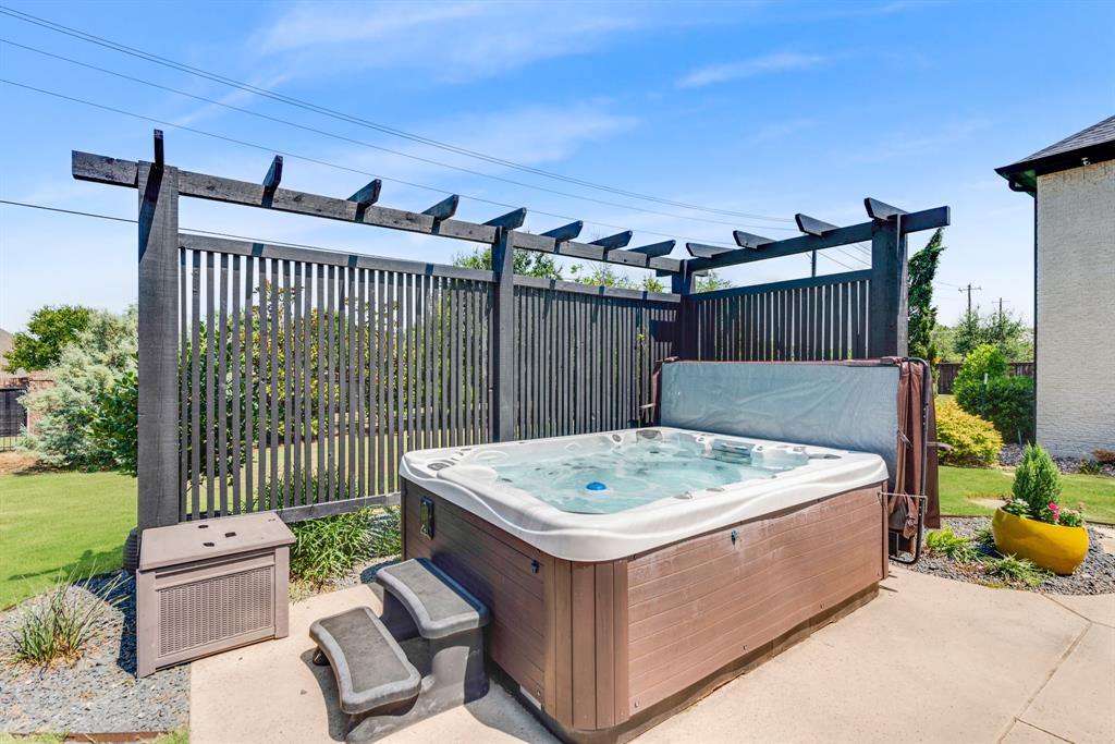 Camryn Downs - Residential