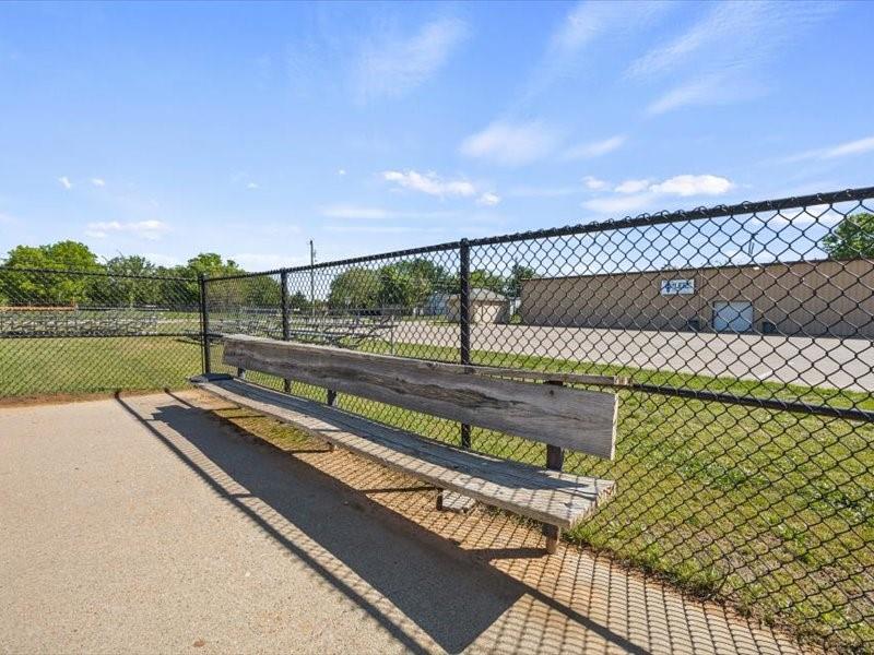 W W Ford - Commercial Sale