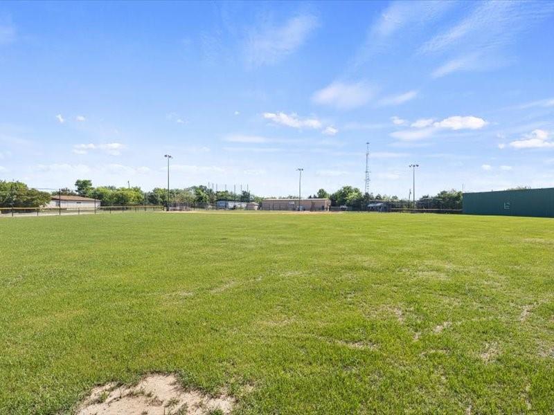 W W Ford - Commercial Sale