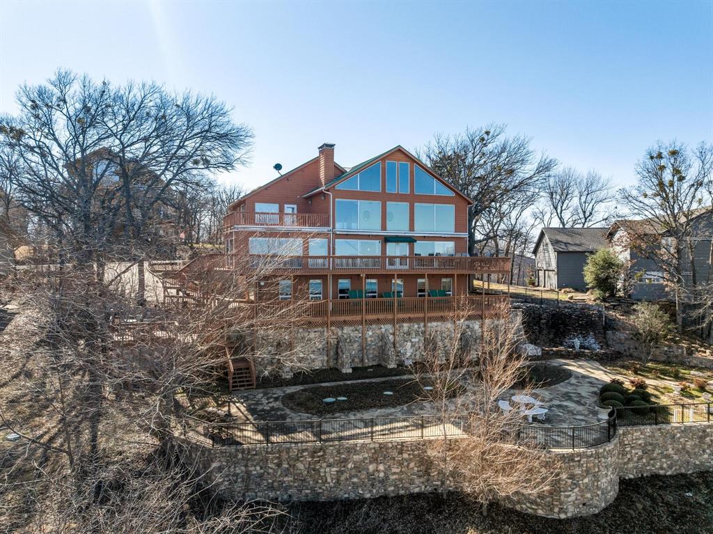 214 Island View Drive