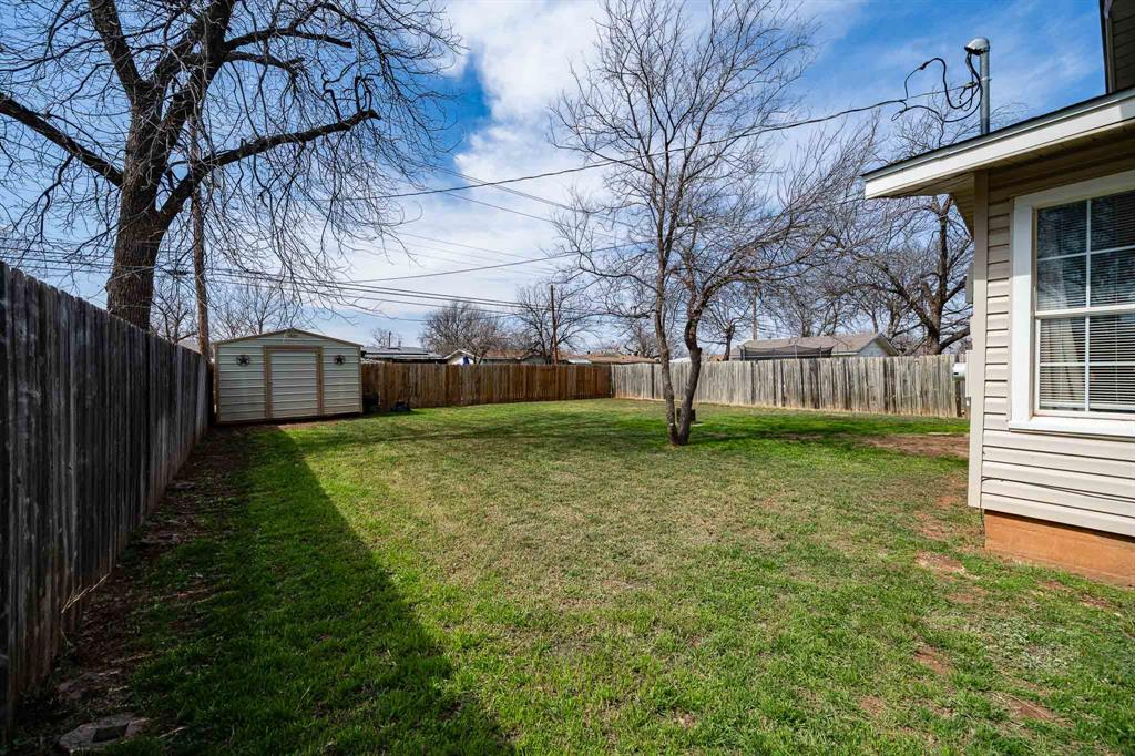 Elmwood West - Residential