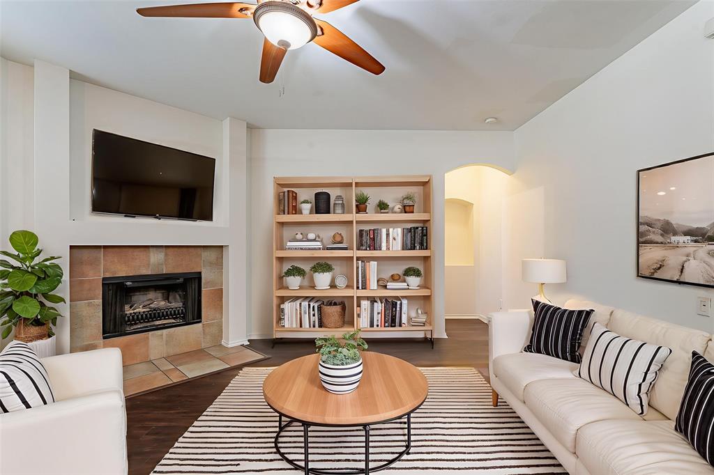 1408 Blue Gill Lane