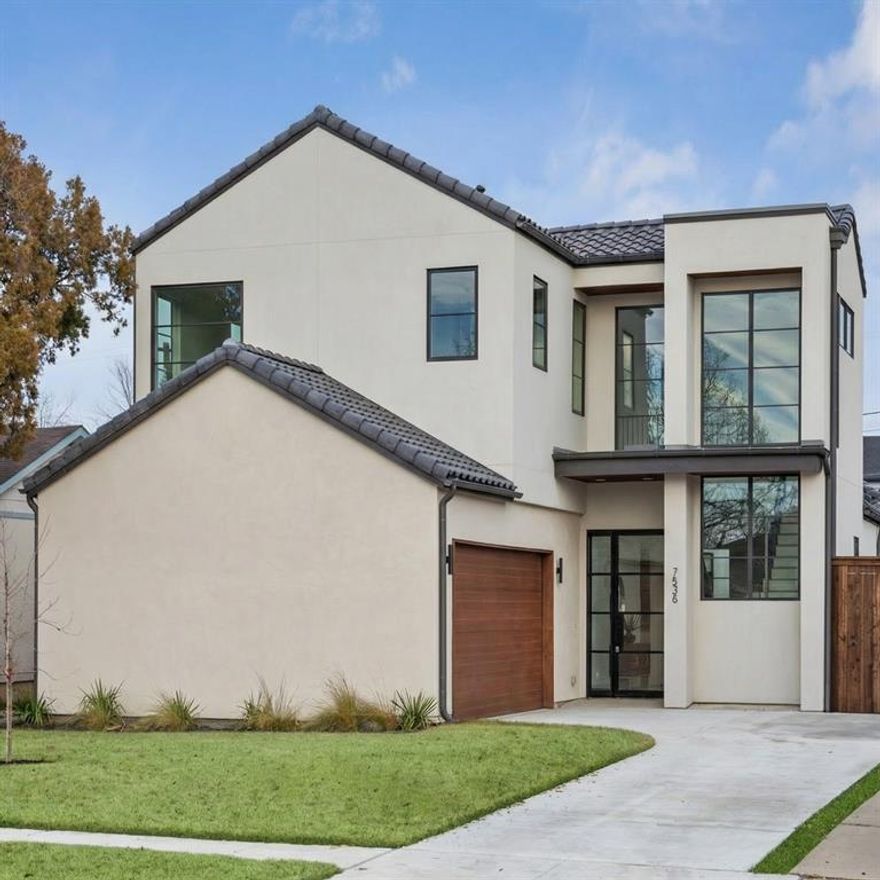 Motivated Seller. Bring All Offers. Catena Homes, in collaboration with award-winning architect Richard Drummond Davis, presents this stunning soft modern residence. The organic design, featuring a Spanish-style roof and Italian stone and marble, creates a tranquil yet vibrant atmosphere. The oversized Sierra Pacific windows flood the home with natural light, enhancing its serene ambiance. The chef’s kitchen, equipped with state-of-the-art appliances and centered around a white oak island with a Taj Mahal countertop, is ideal for entertaining. The primary bedroom offers a private yard, and the bathroom is adorned with luxurious Walker Zanger tile. This masterpiece, with luxury at its core, epitomizes modern living while maintaining a cozy, inviting feel.