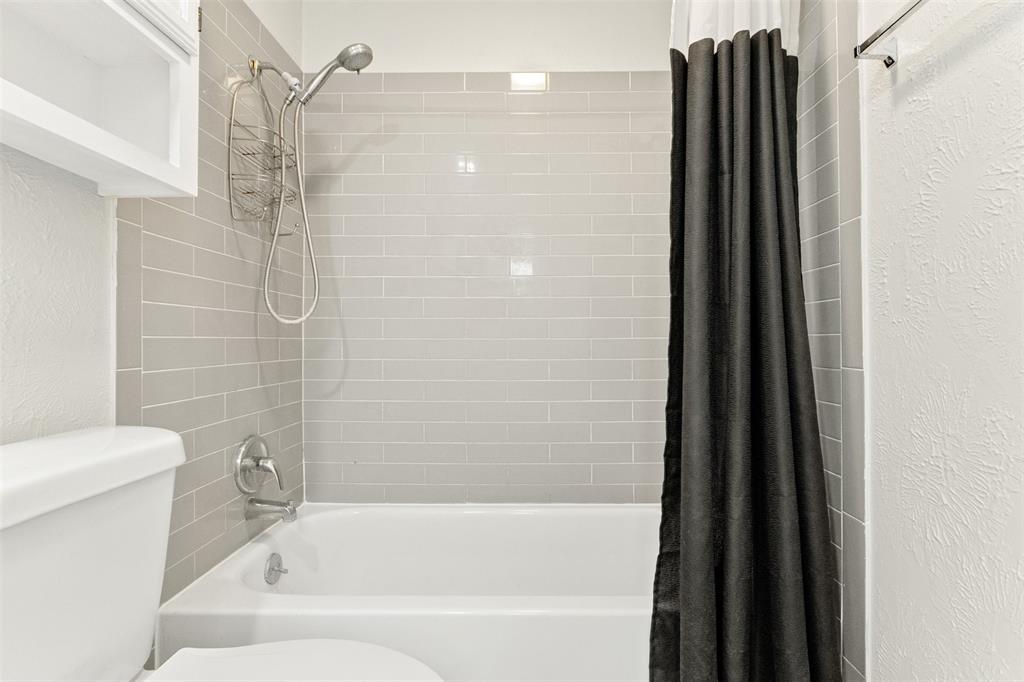 Hallmark Manor Add - Residential Lease