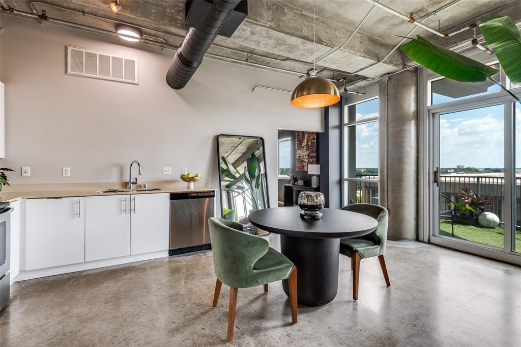 Beat At The South Side Station - Residential