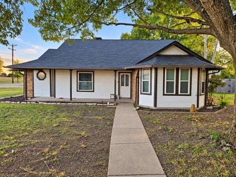 Photo of 113 Dove Avenue, Red Oak, TX 75154 (MLS # 21416205)