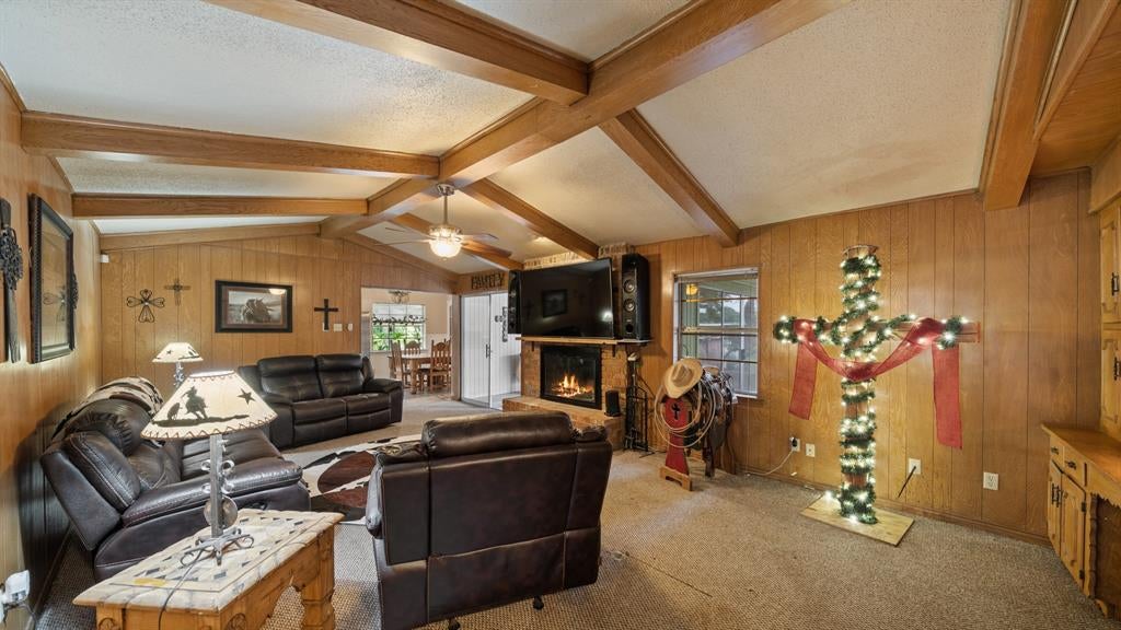 313 Shadywood Lane