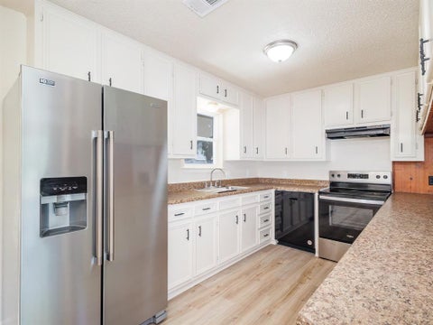 Tiny photo for 1604 Dublin Street, Brownwood, TX 76801 (MLS # 21391874)